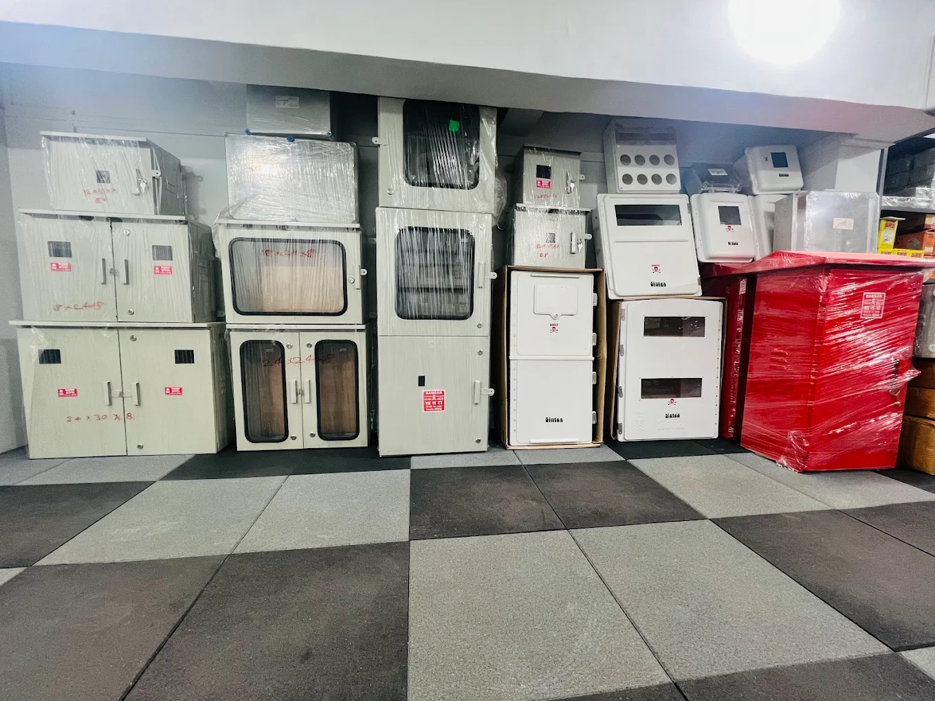 Om Enterprises showroom